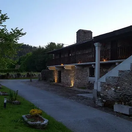 Casa Berdeal منزل ريفي