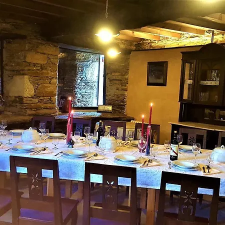 Casa Berdeal Hétvégi ház *